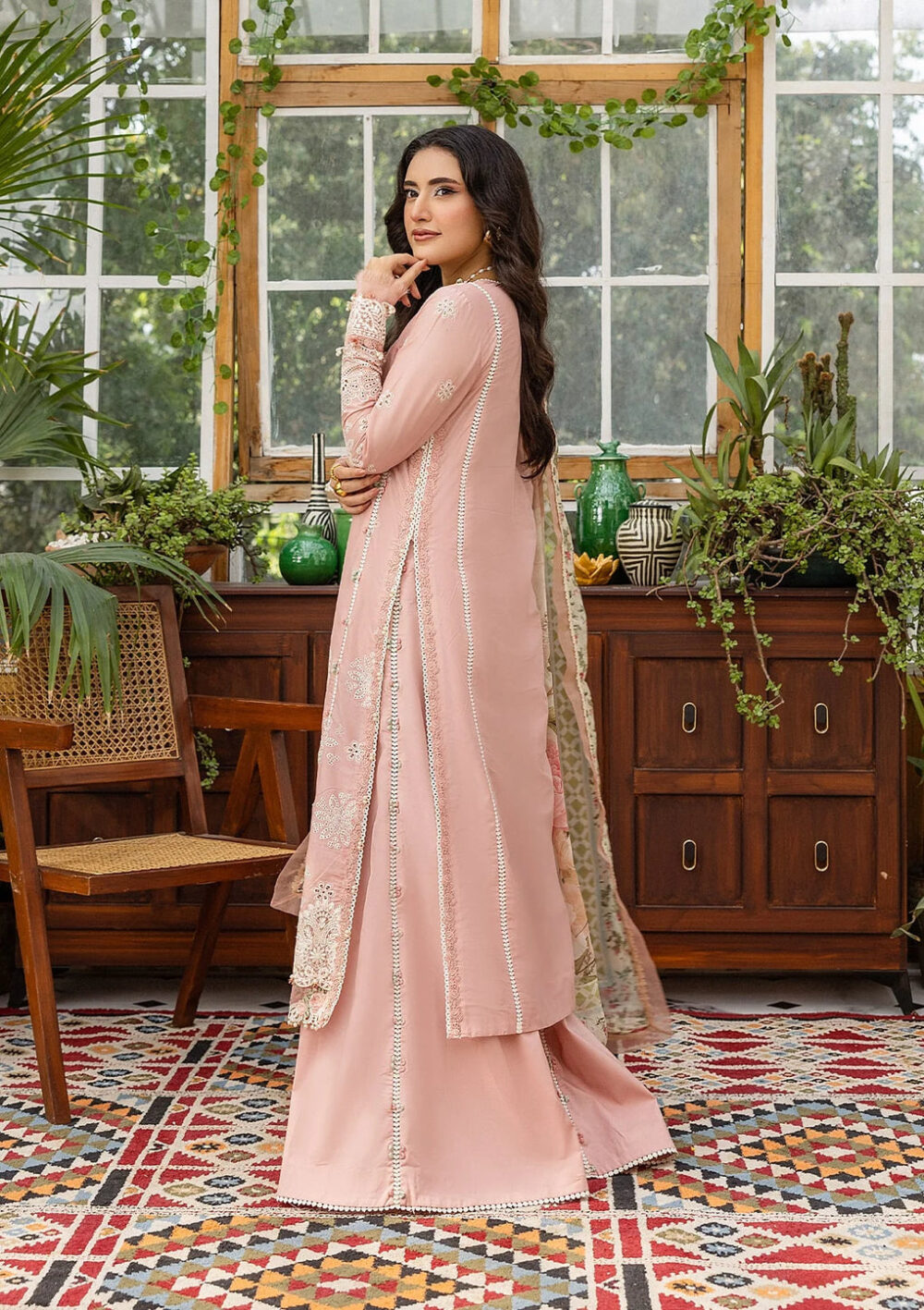 FOREVER BLUSH - Image 6