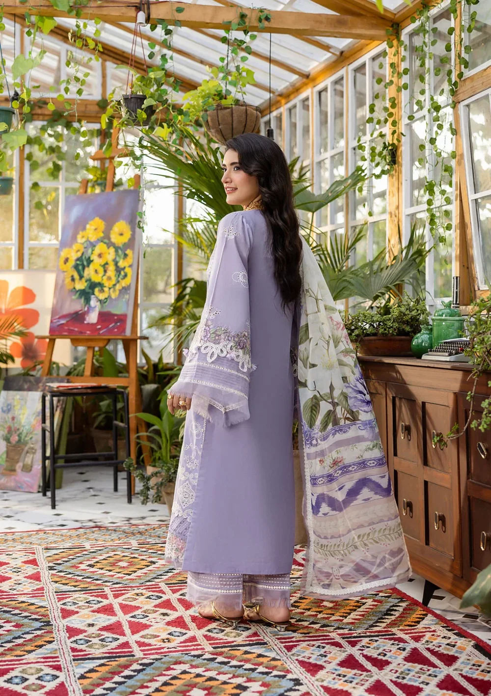 LAVENDER LOVE - Image 2